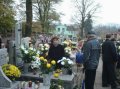 Groby na "wszystkich Świętych" 2004
